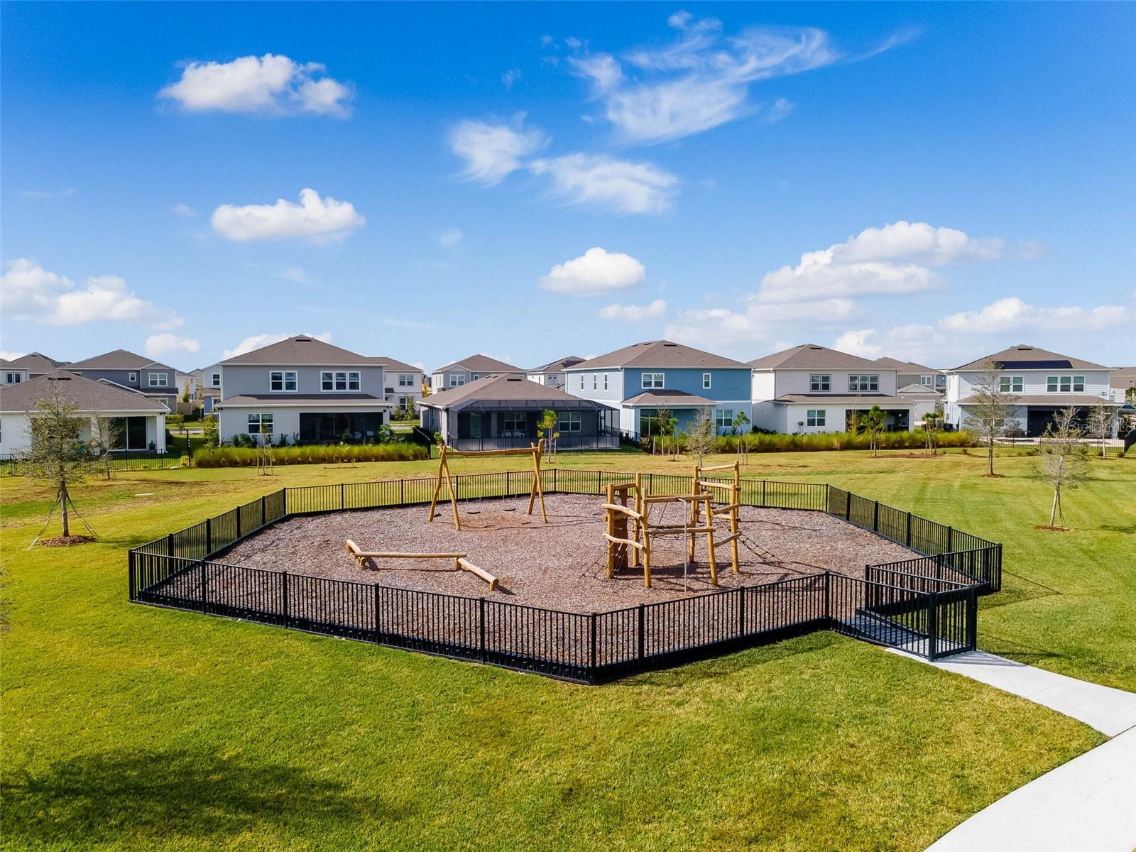 Image 78 of 81 For 8360 Mistral Drive