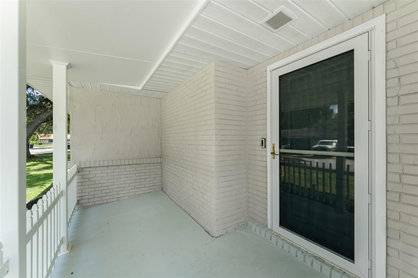 Image 2 of 34 For 17 Rosewood Drive