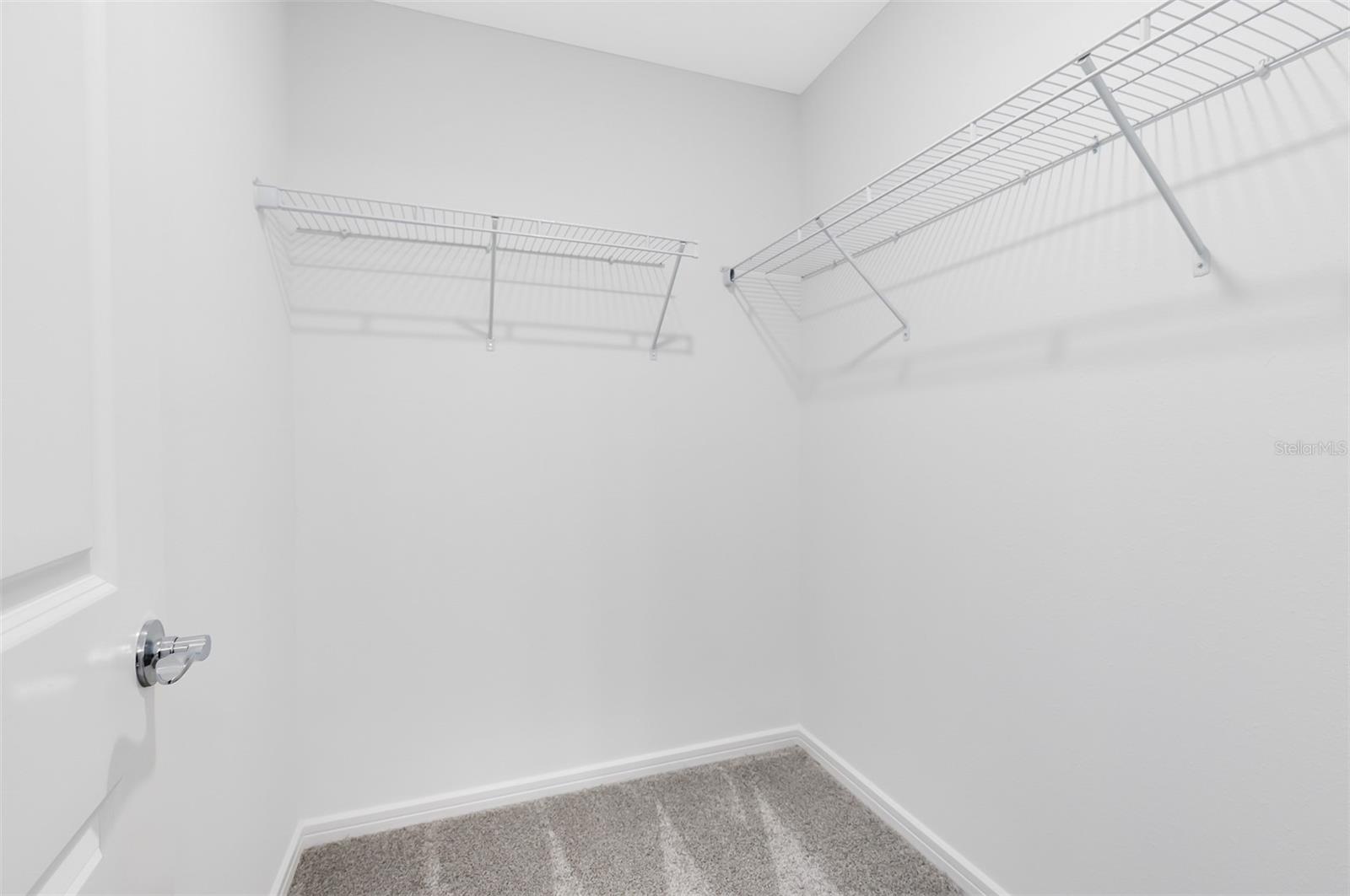 Image 14 of 21 For 2304 Southbury Drive