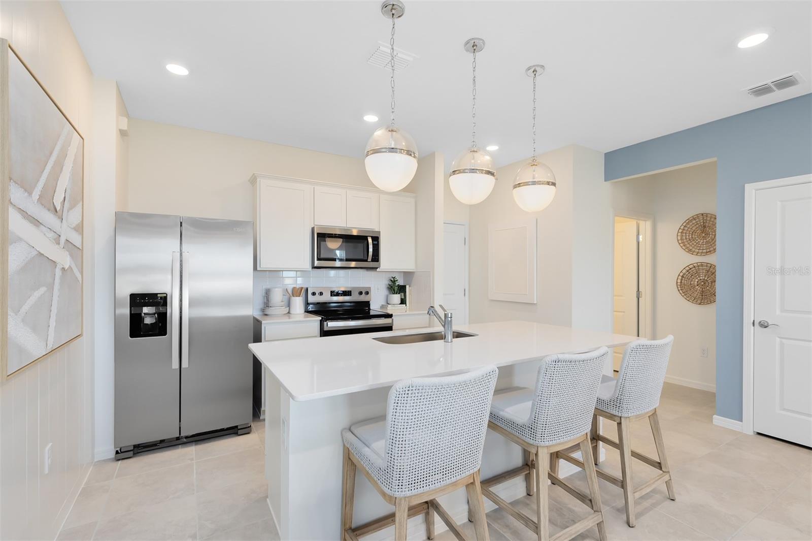 Image 4 of 21 For 2304 Southbury Drive