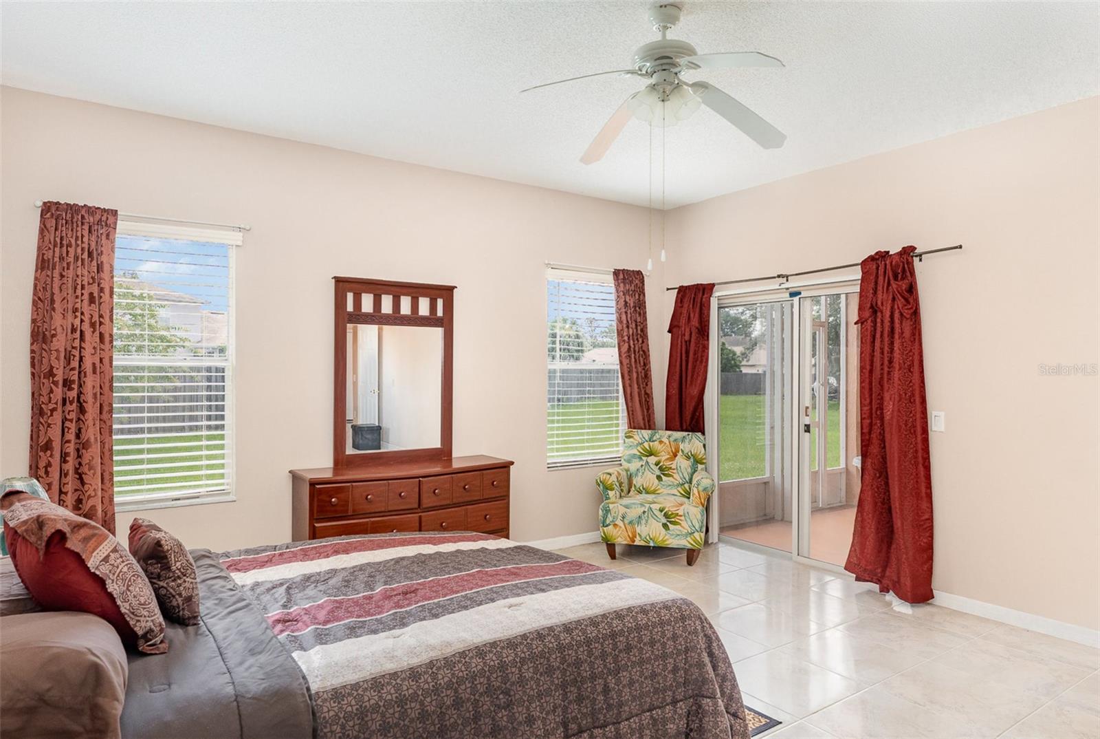 Image 15 of 36 For 462 Peppermill Circle