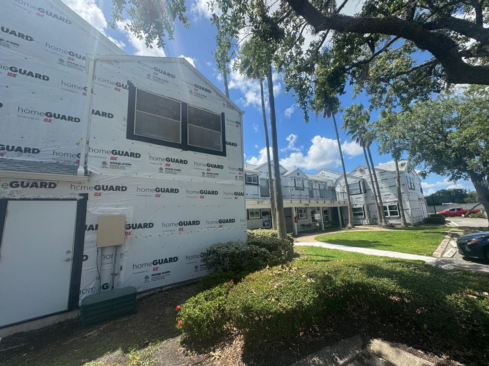 Image 21 of 22 For 2516 Woodgate Boulevard 107