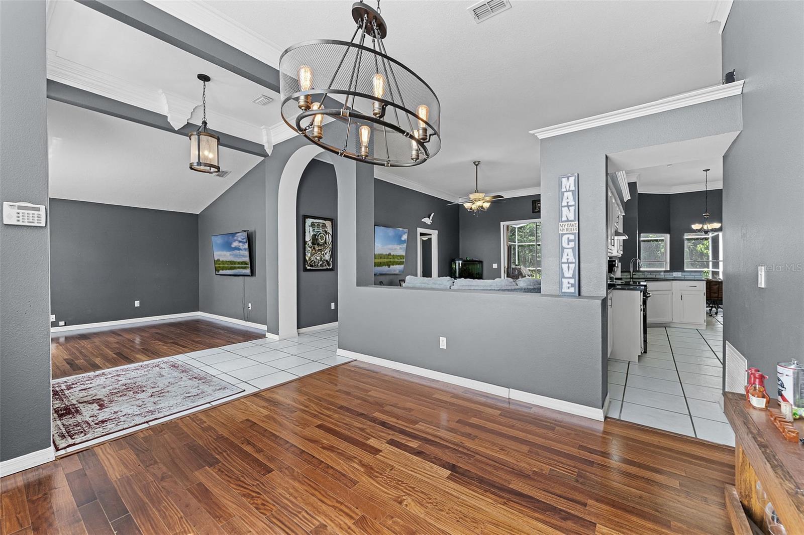 Image 12 of 70 For 1390 Twin Rivers Boulevard