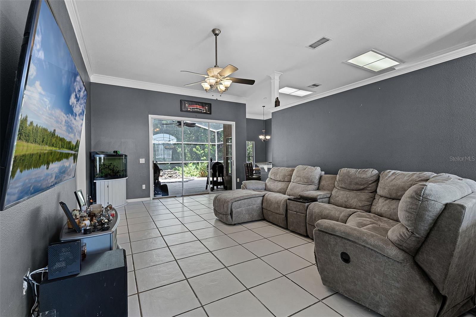 Image 16 of 70 For 1390 Twin Rivers Boulevard