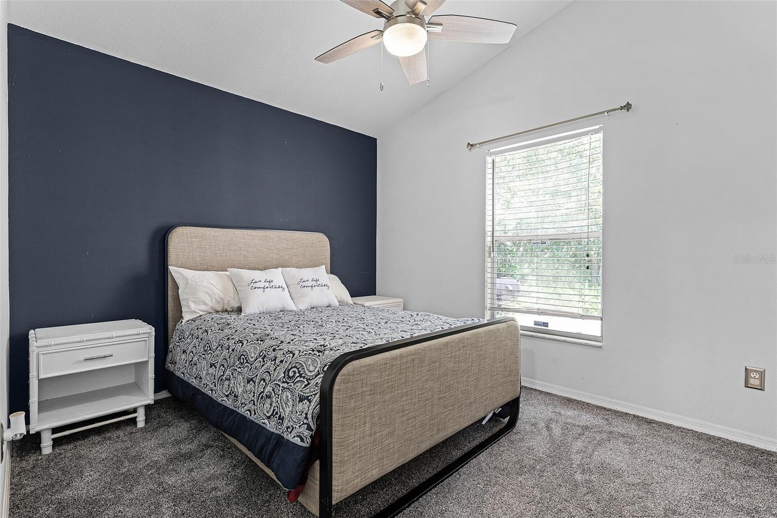 Image 18 of 70 For 1390 Twin Rivers Boulevard
