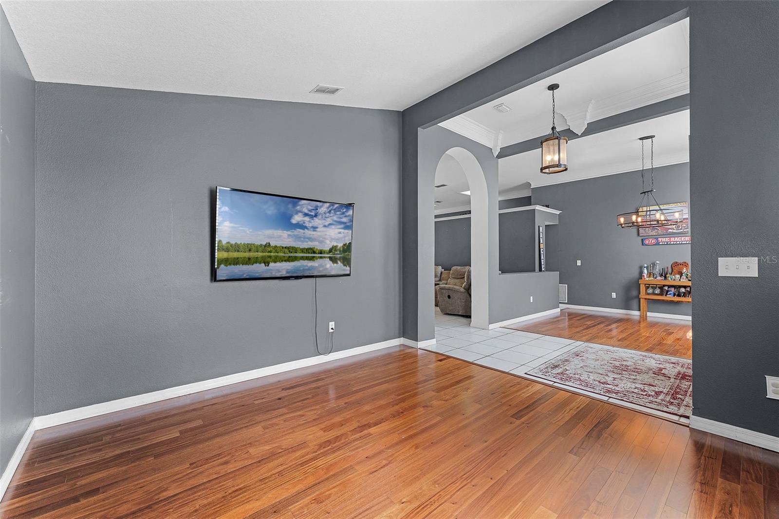 Image 25 of 70 For 1390 Twin Rivers Boulevard