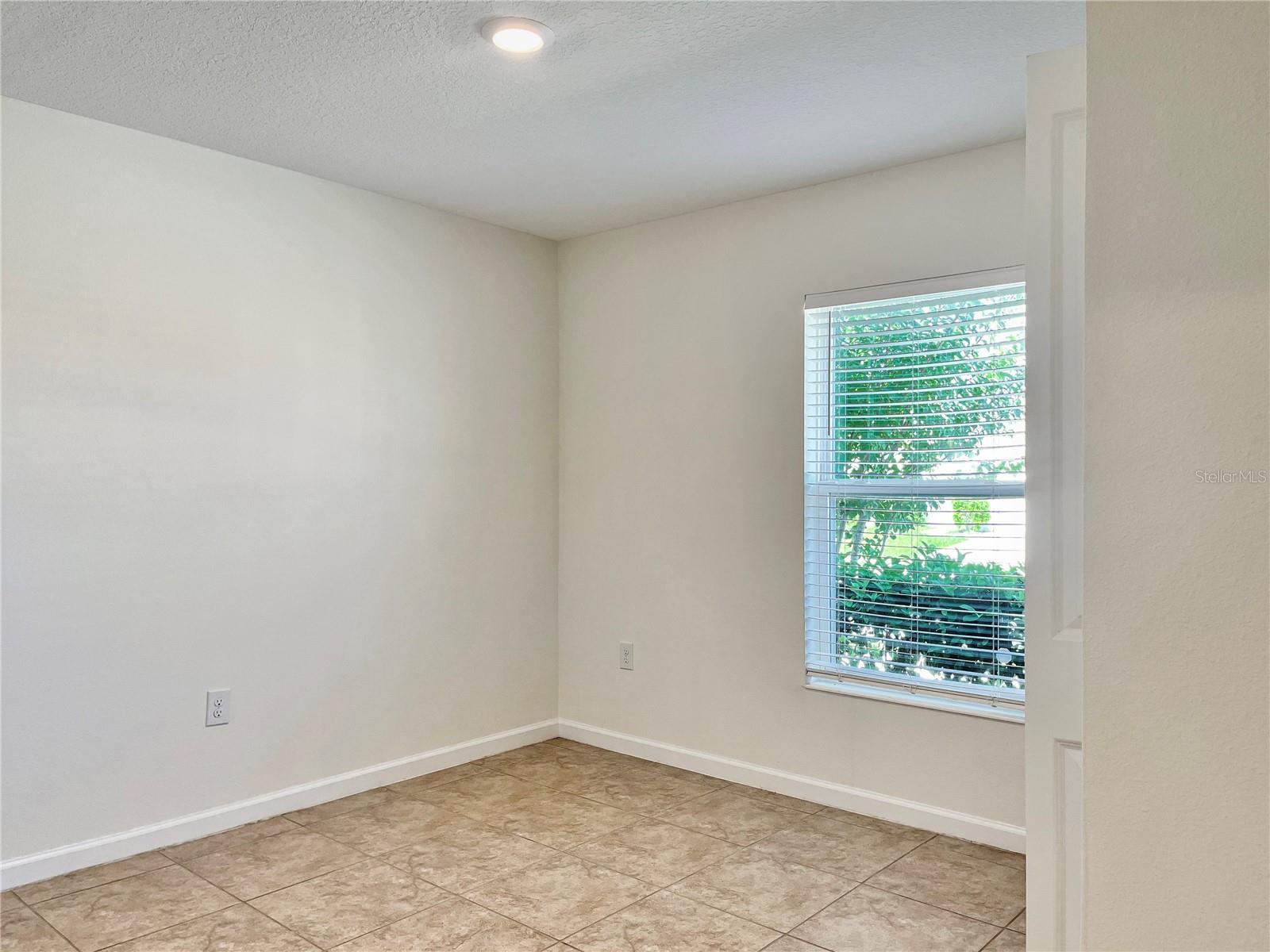 Image 11 of 15 For 538 Taft Drive