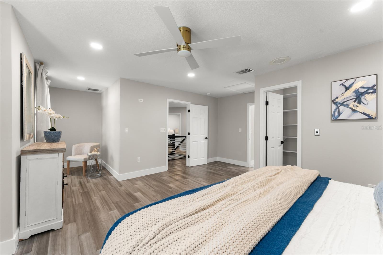 Image 38 of 65 For 109 12th Avenue