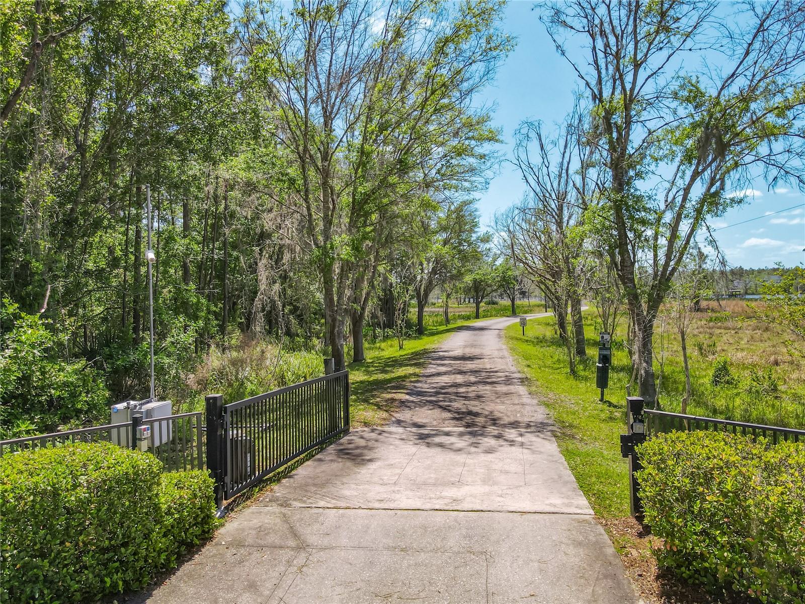 Image 72 of 76 For 700 Valley Stream Drive