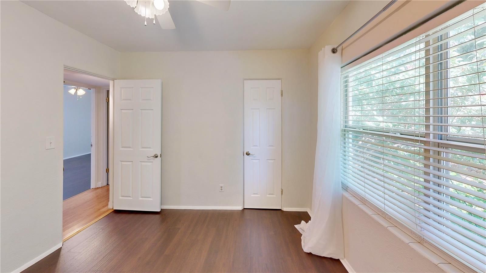 Image 21 of 26 For 737 Alfred Drive