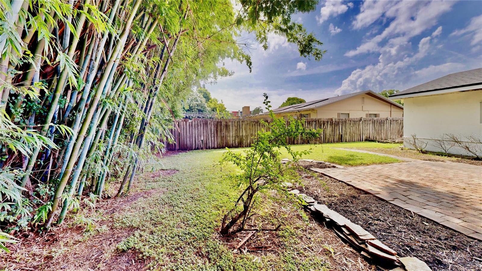 Image 24 of 26 For 737 Alfred Drive