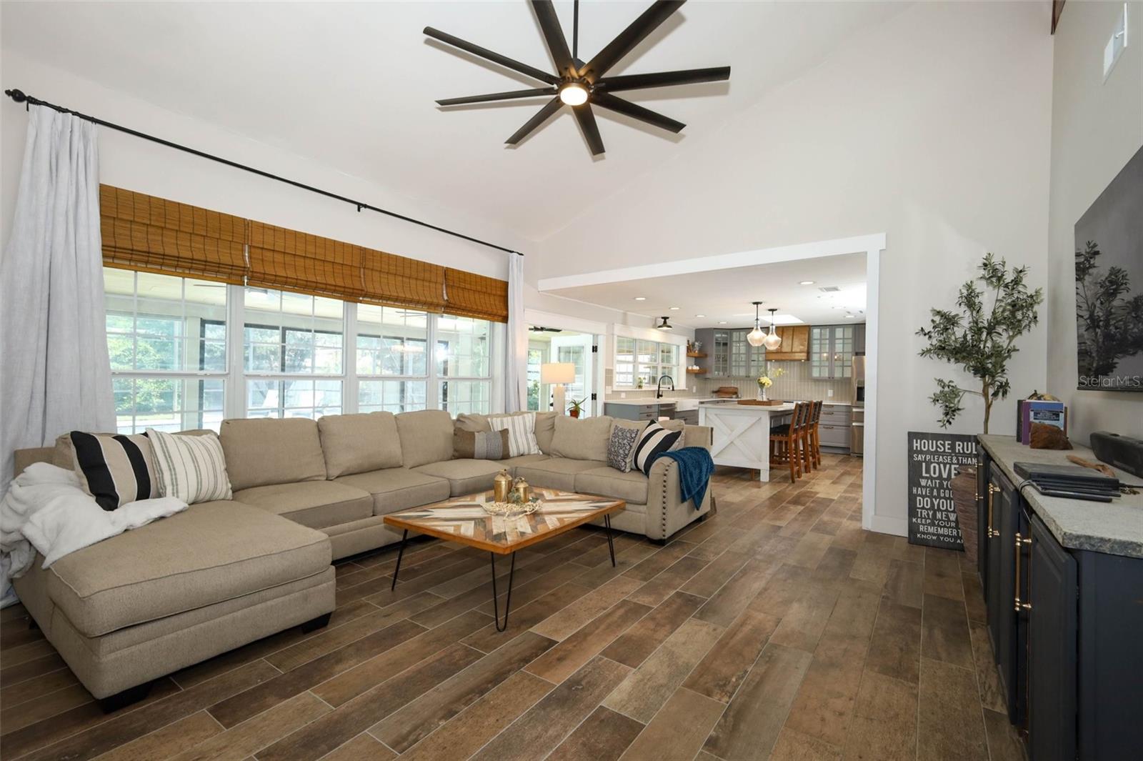 Image 12 of 62 For 9213 Sutter Court