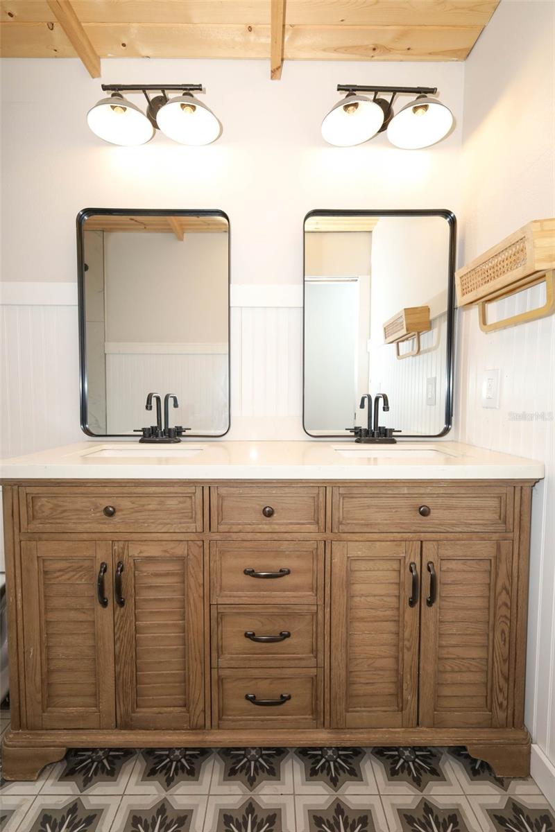 Image 34 of 62 For 9213 Sutter Court