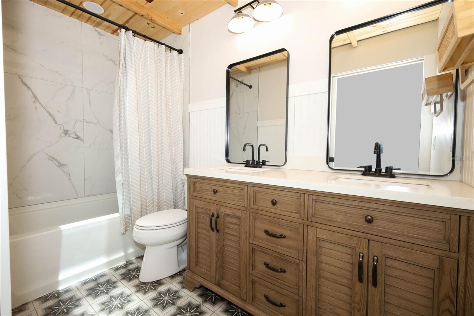 Image 35 of 62 For 9213 Sutter Court