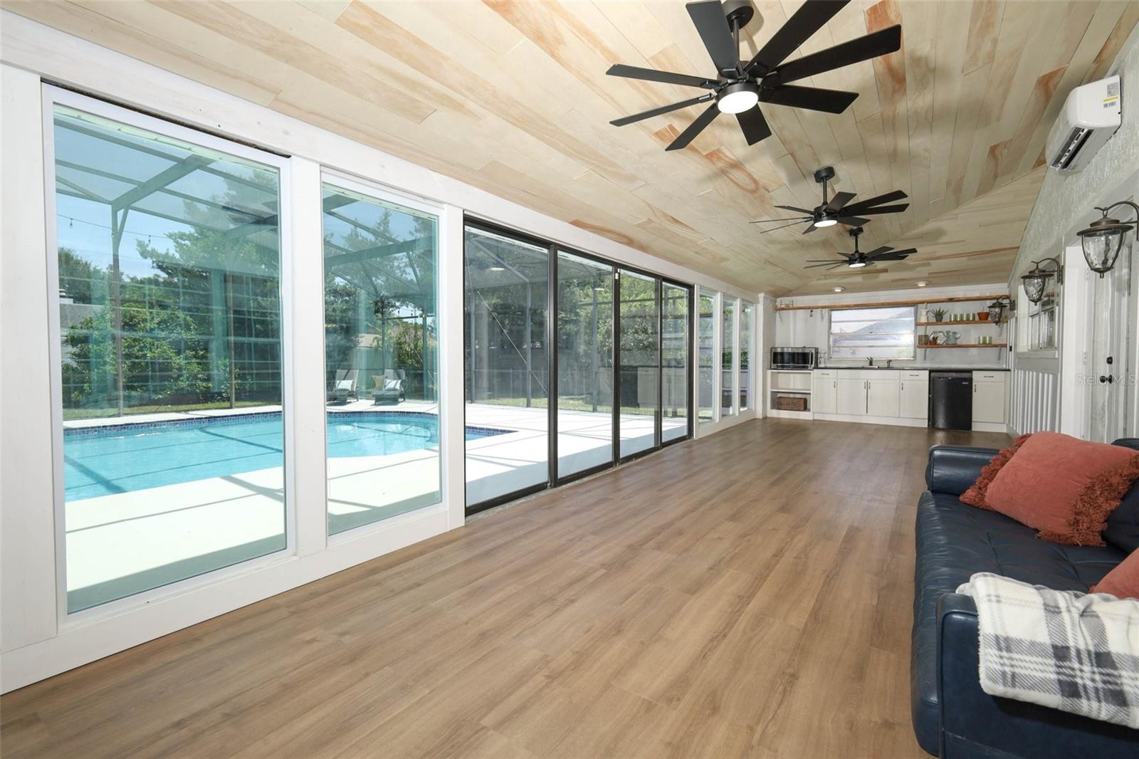 Image 41 of 62 For 9213 Sutter Court