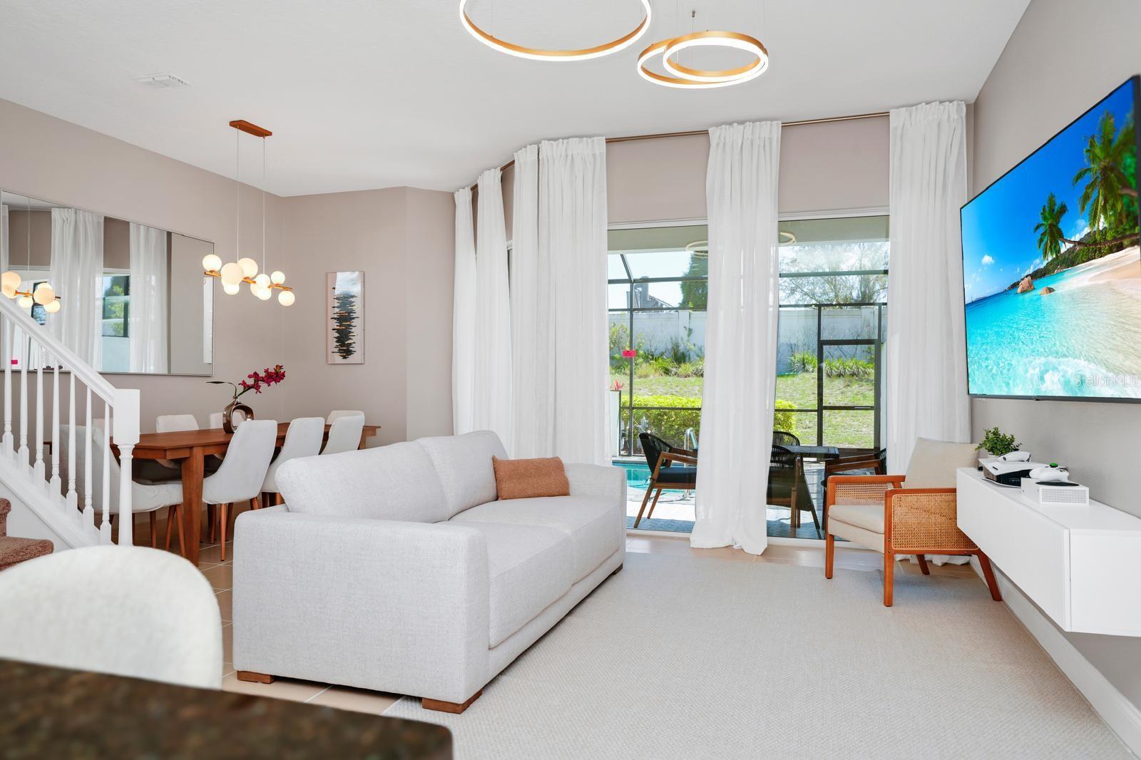 Image 4 of 30 For 302 Captiva Drive