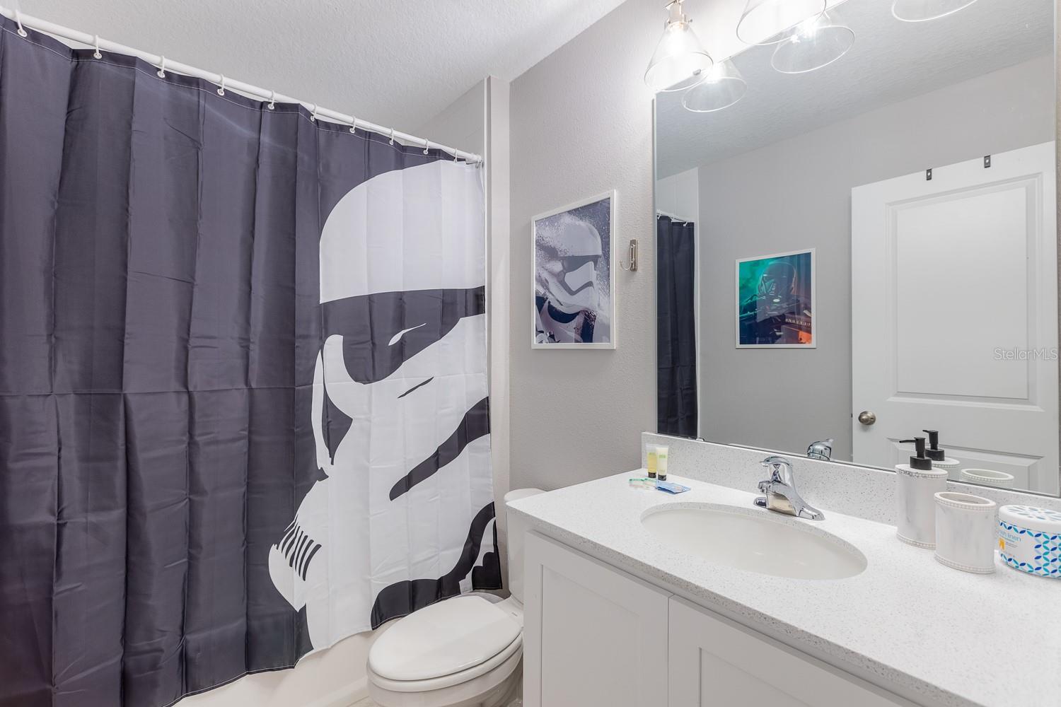 Listing photo id 27 for 1030 Plantation Lane