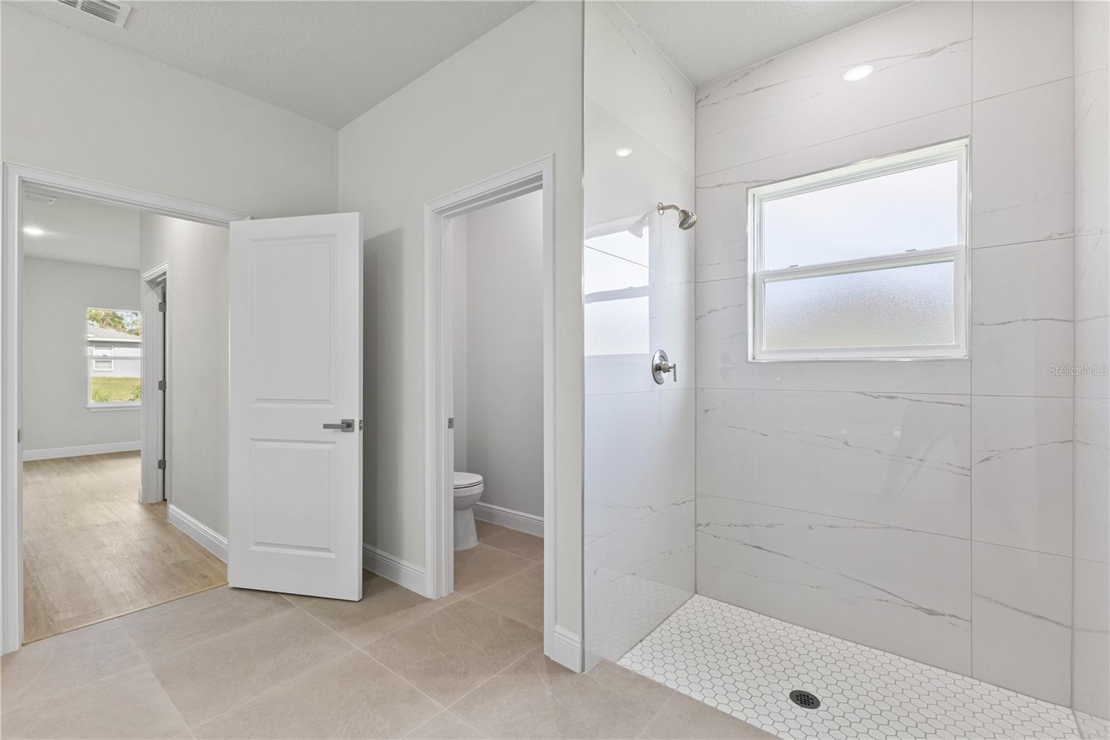 Image 13 of 47 For 14980 60th Terrace