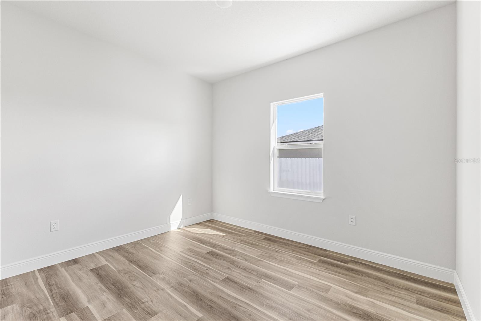 Image 19 of 47 For 14980 60th Terrace