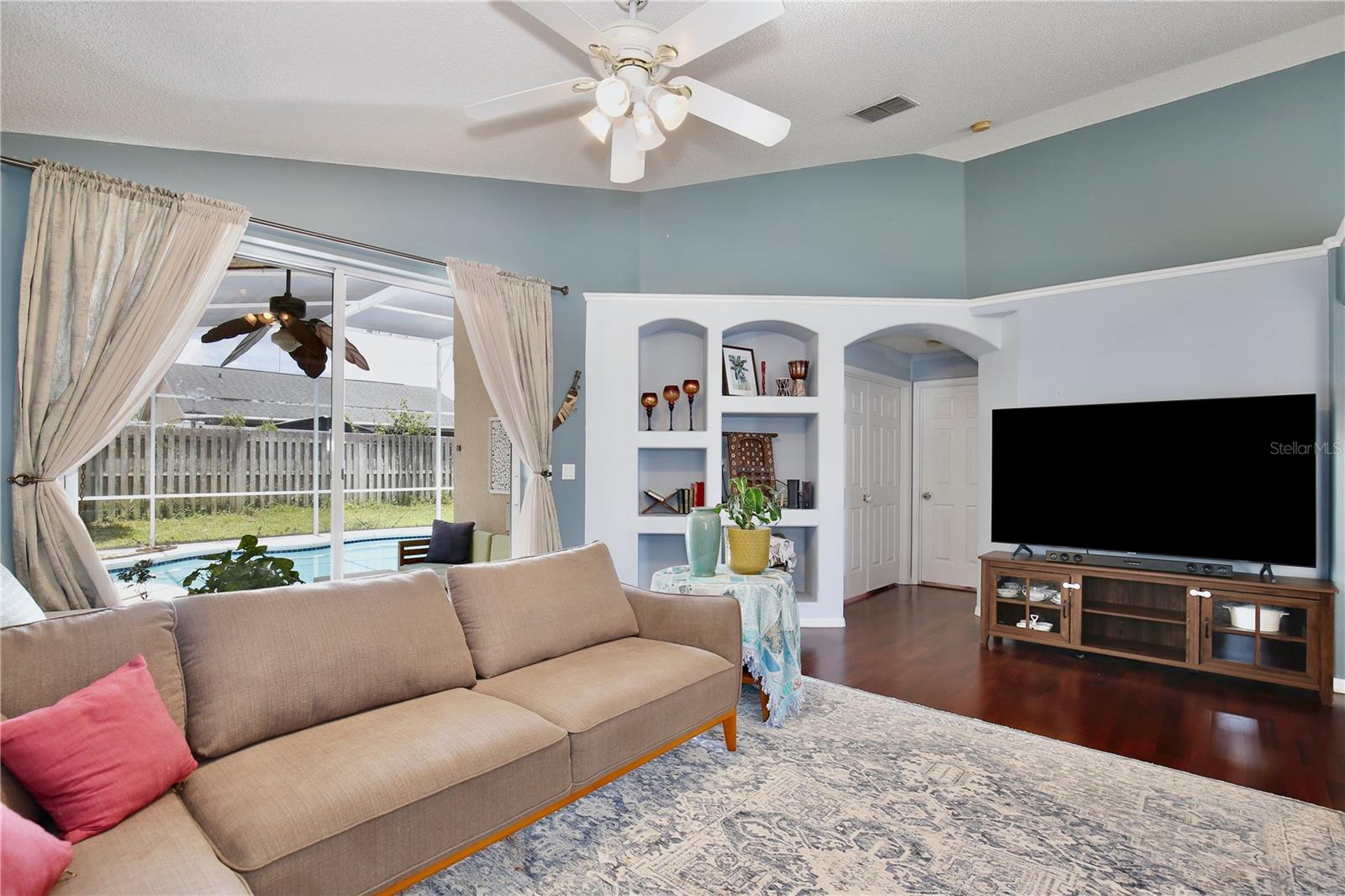 Image 12 of 50 For 4589 Eaglet Lane
