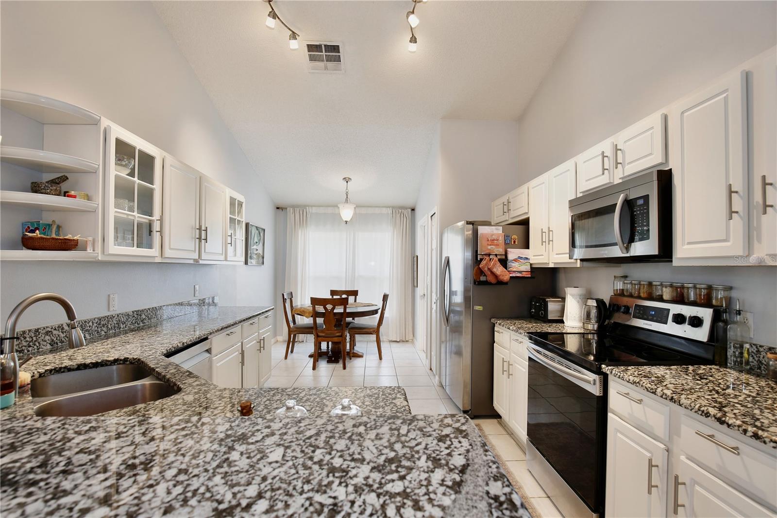 Image 6 of 50 For 4589 Eaglet Lane
