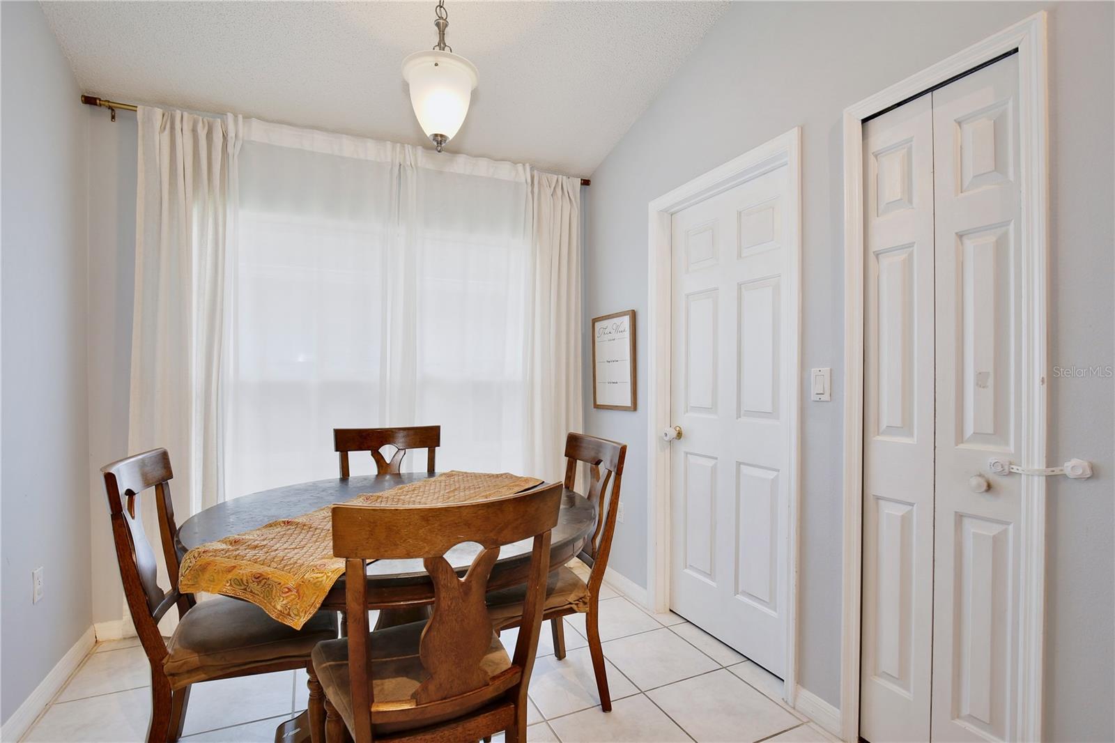 Image 9 of 50 For 4589 Eaglet Lane