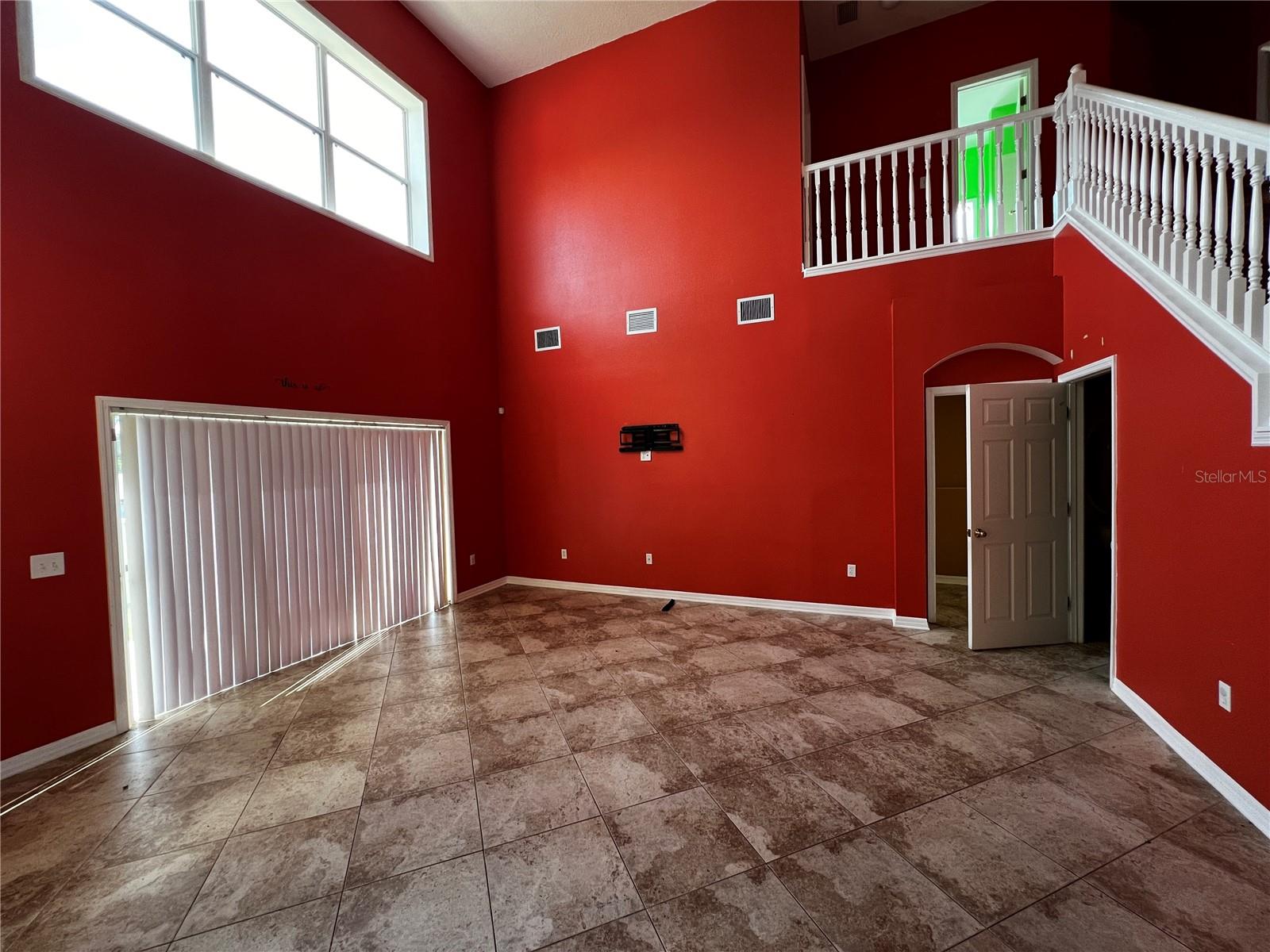 Image 7 of 21 For 308 Big Sioux Lane