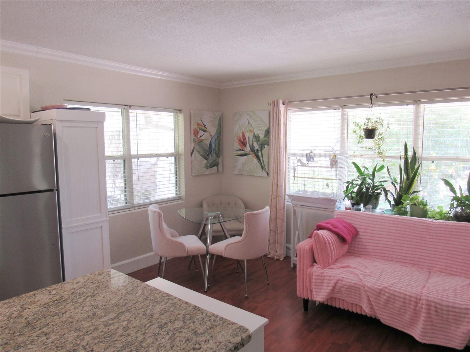 Image 8 of 20 For 719 Mount Vernon Street 8