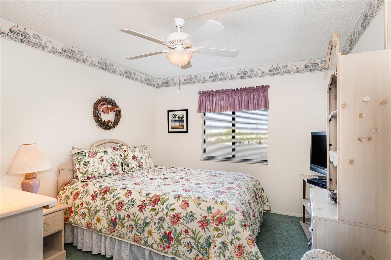 Image 12 of 23 For 2467 Washington Avenue 303b