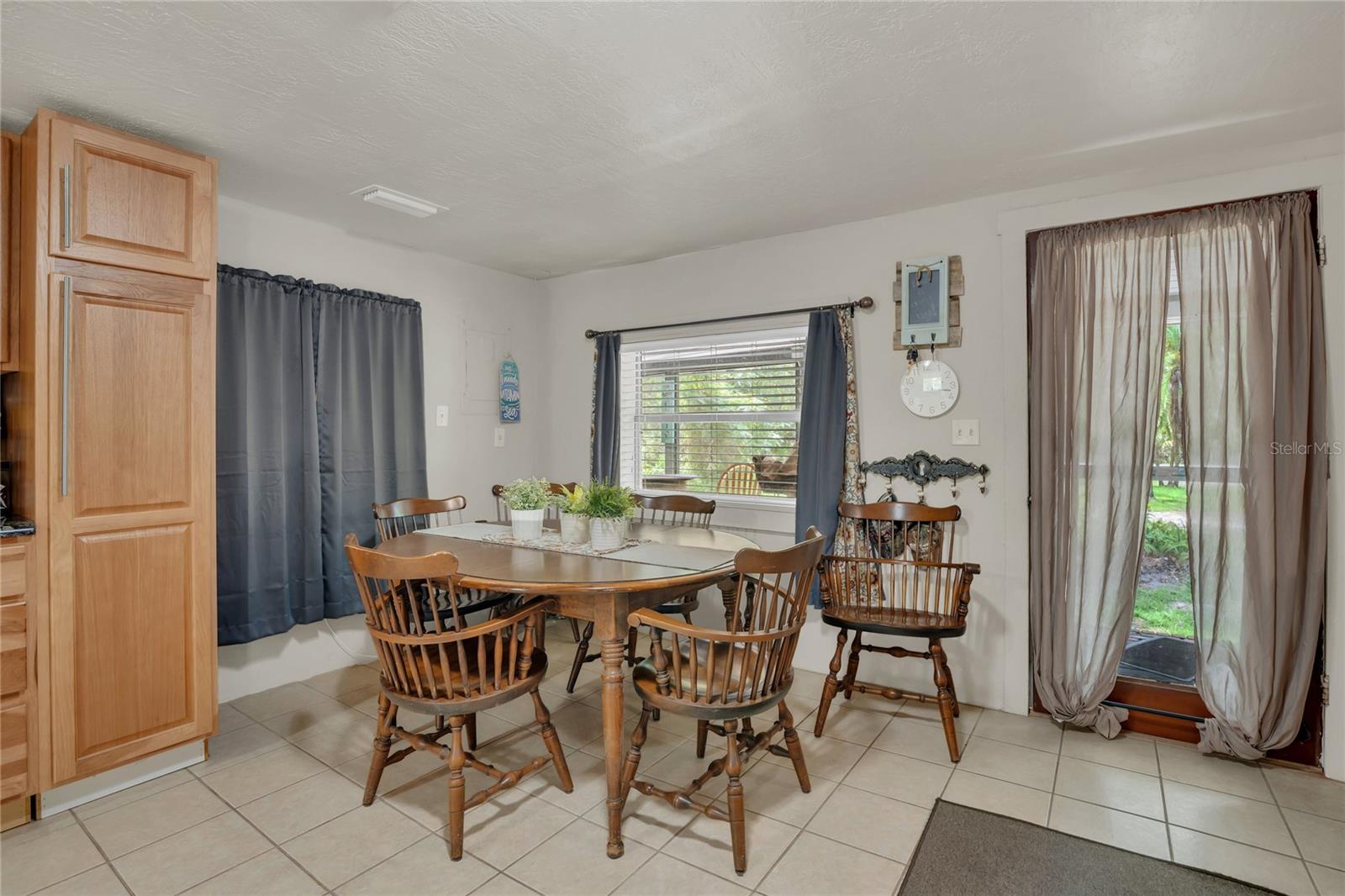 Image 9 of 33 For 2326 Getford Road