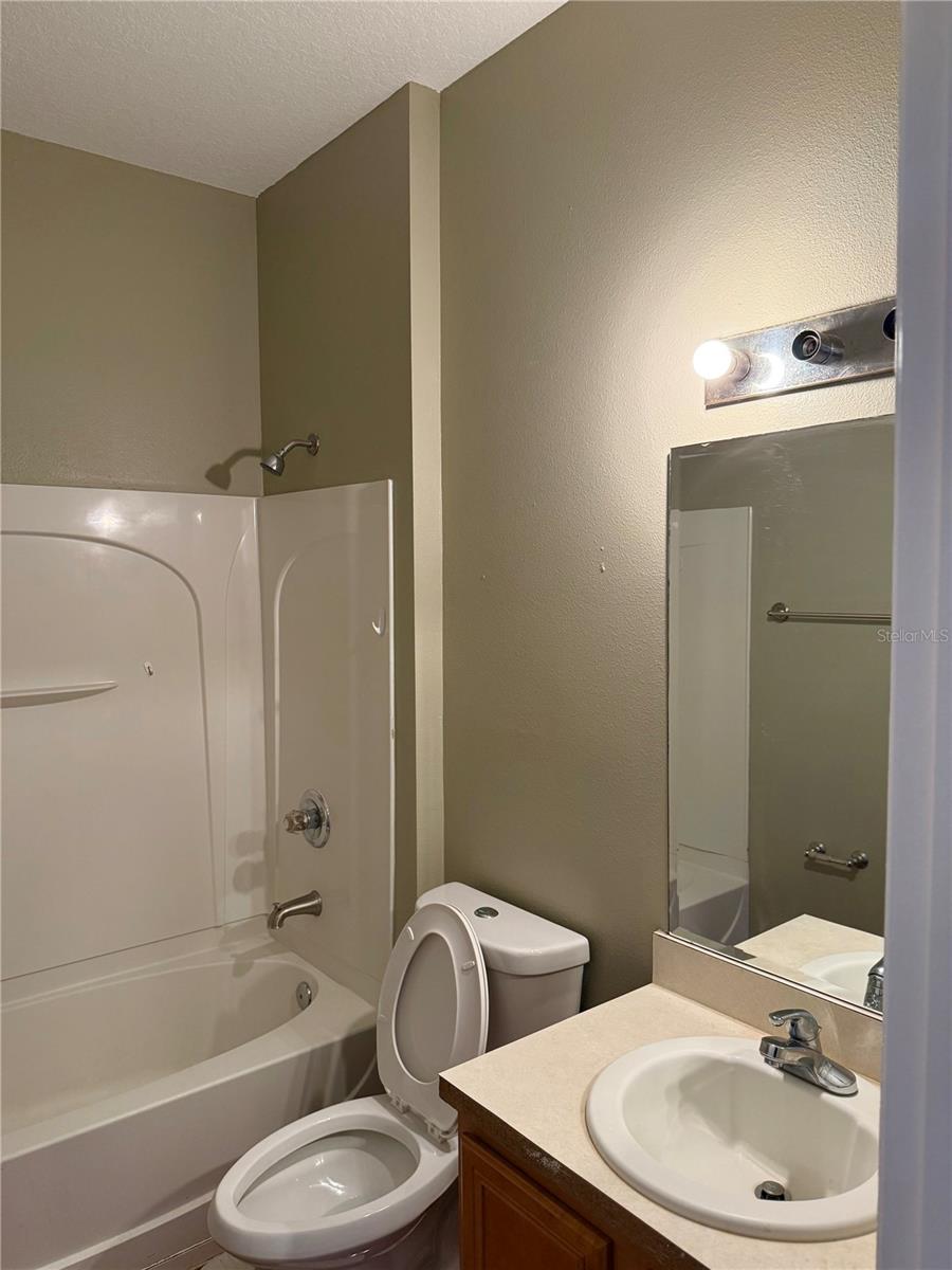 Image 32 of 38 For 1037 Berkeley Drive