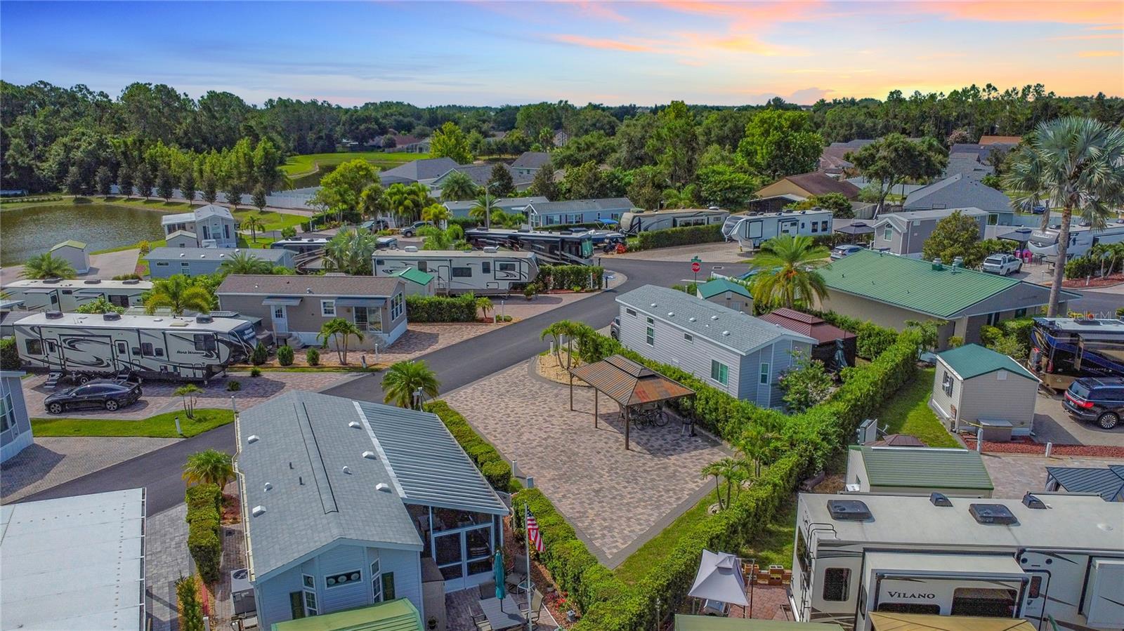 Details for 2411 Palm St, CLERMONT, FL 34714