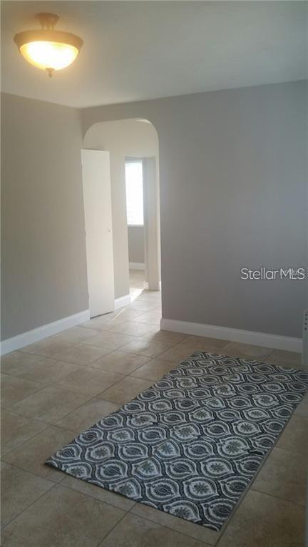Image 7 of 13 For 2114 Stanley Street