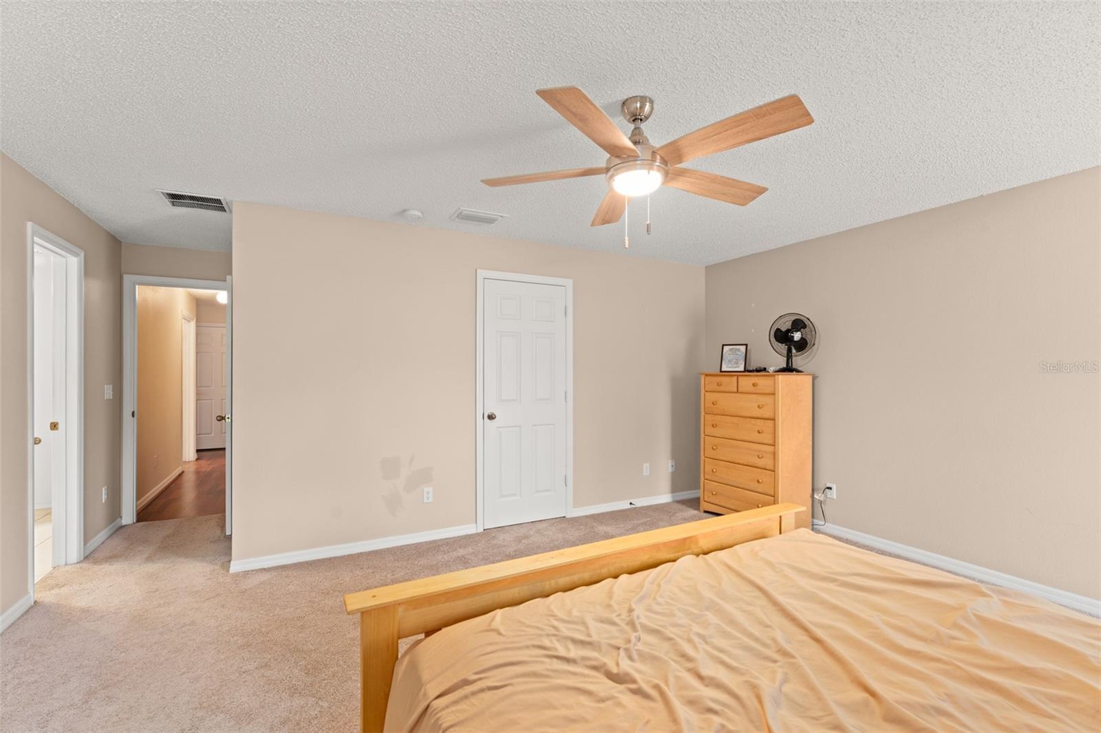 Image 12 of 42 For 15114 Waterford Chase Parkway