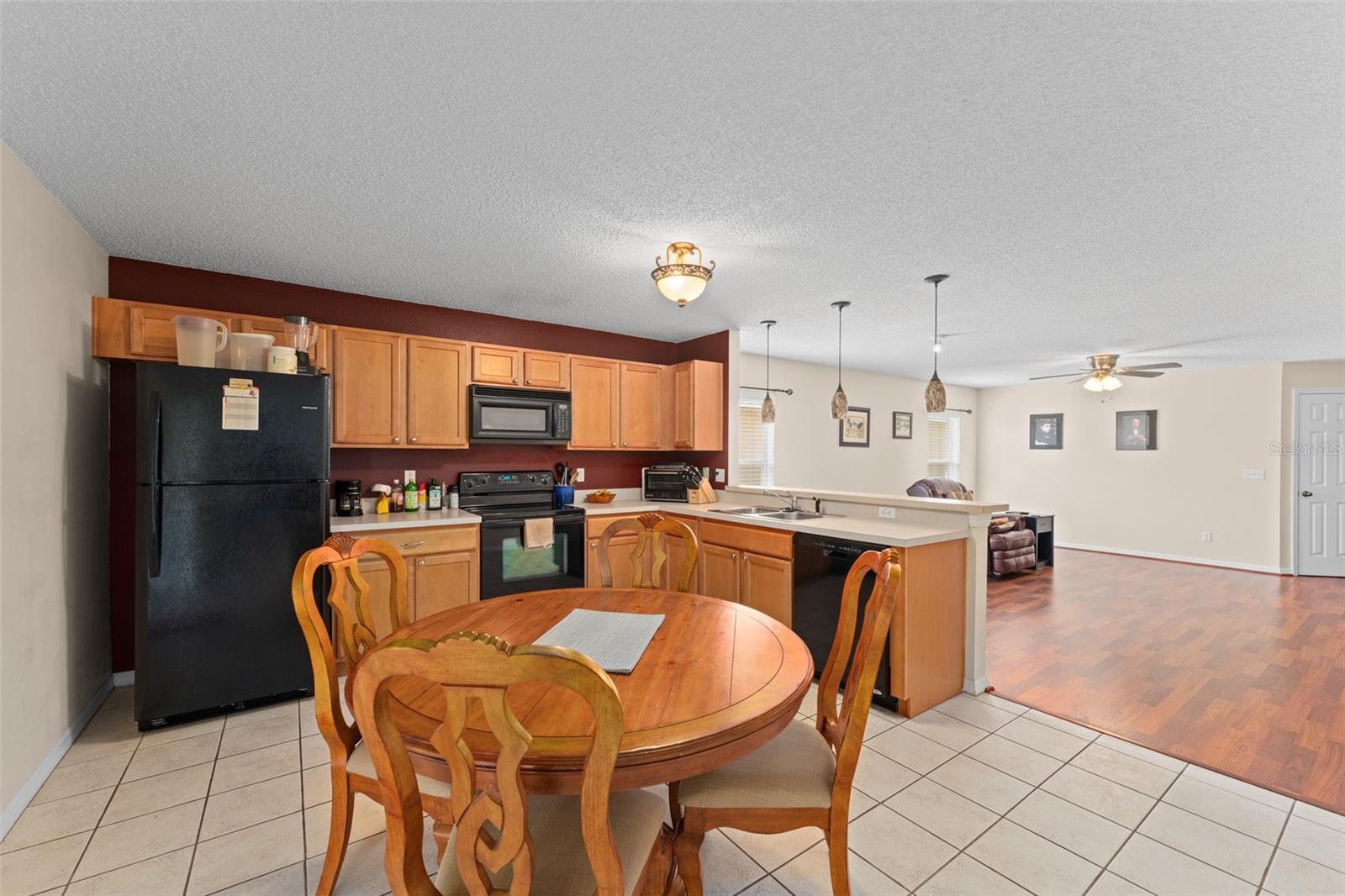 Image 22 of 42 For 15114 Waterford Chase Parkway