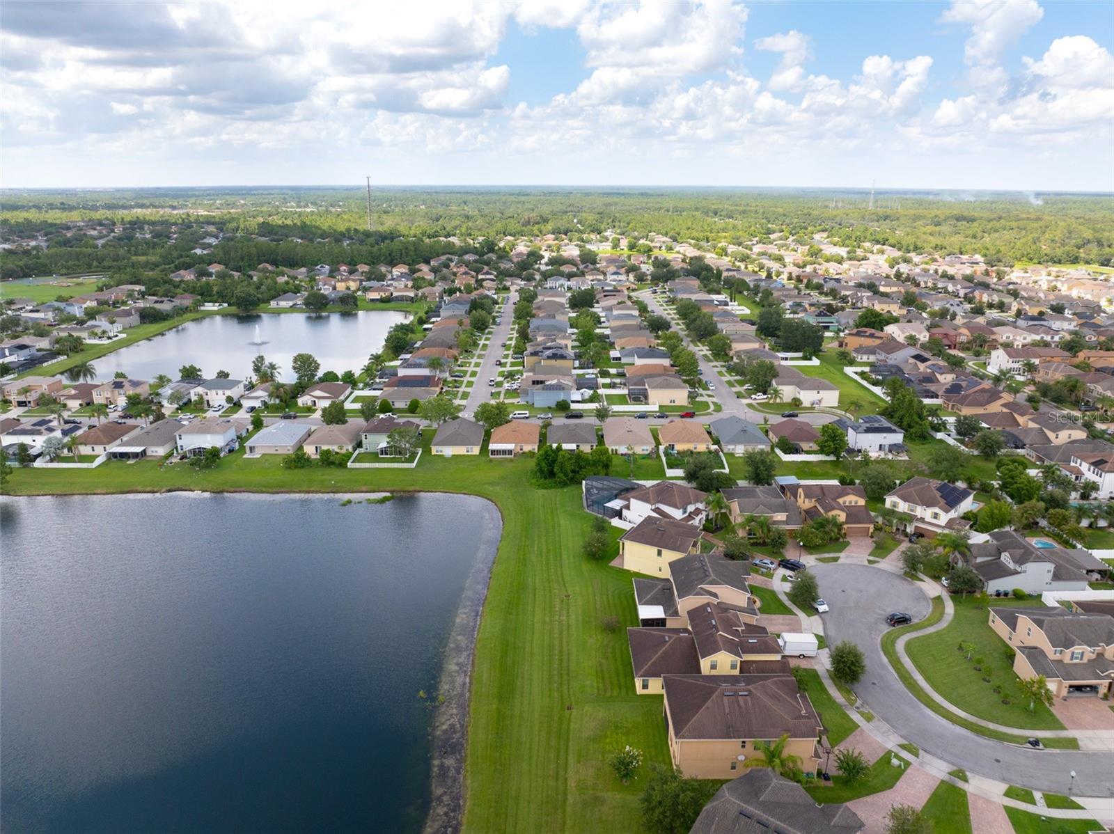 Image 38 of 42 For 15114 Waterford Chase Parkway