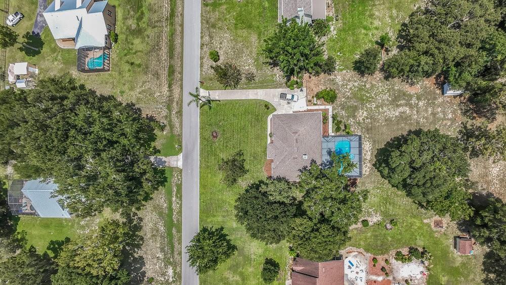 Image 26 of 31 For 15802 Thoroughbred Lane