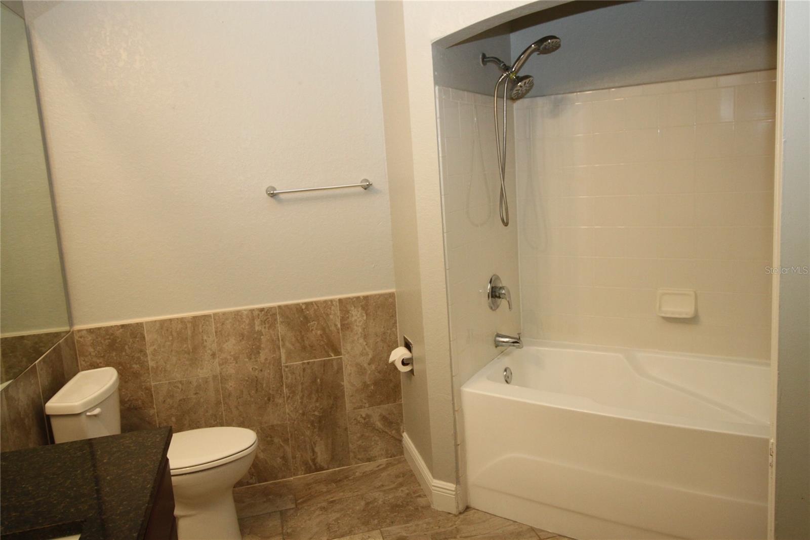 Image 10 of 22 For 107 Vista Verdi Circle 117