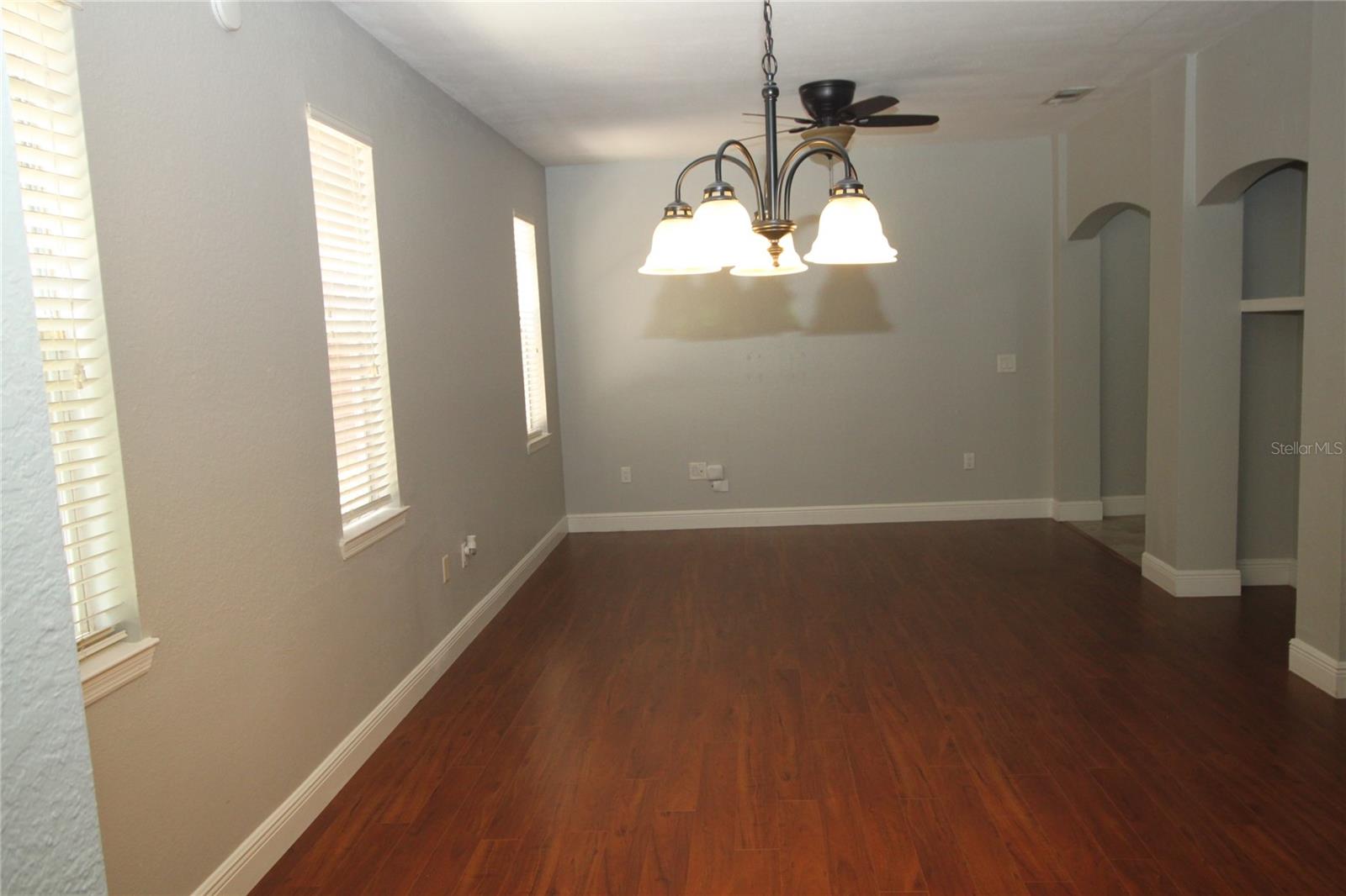 Image 16 of 22 For 107 Vista Verdi Circle 117
