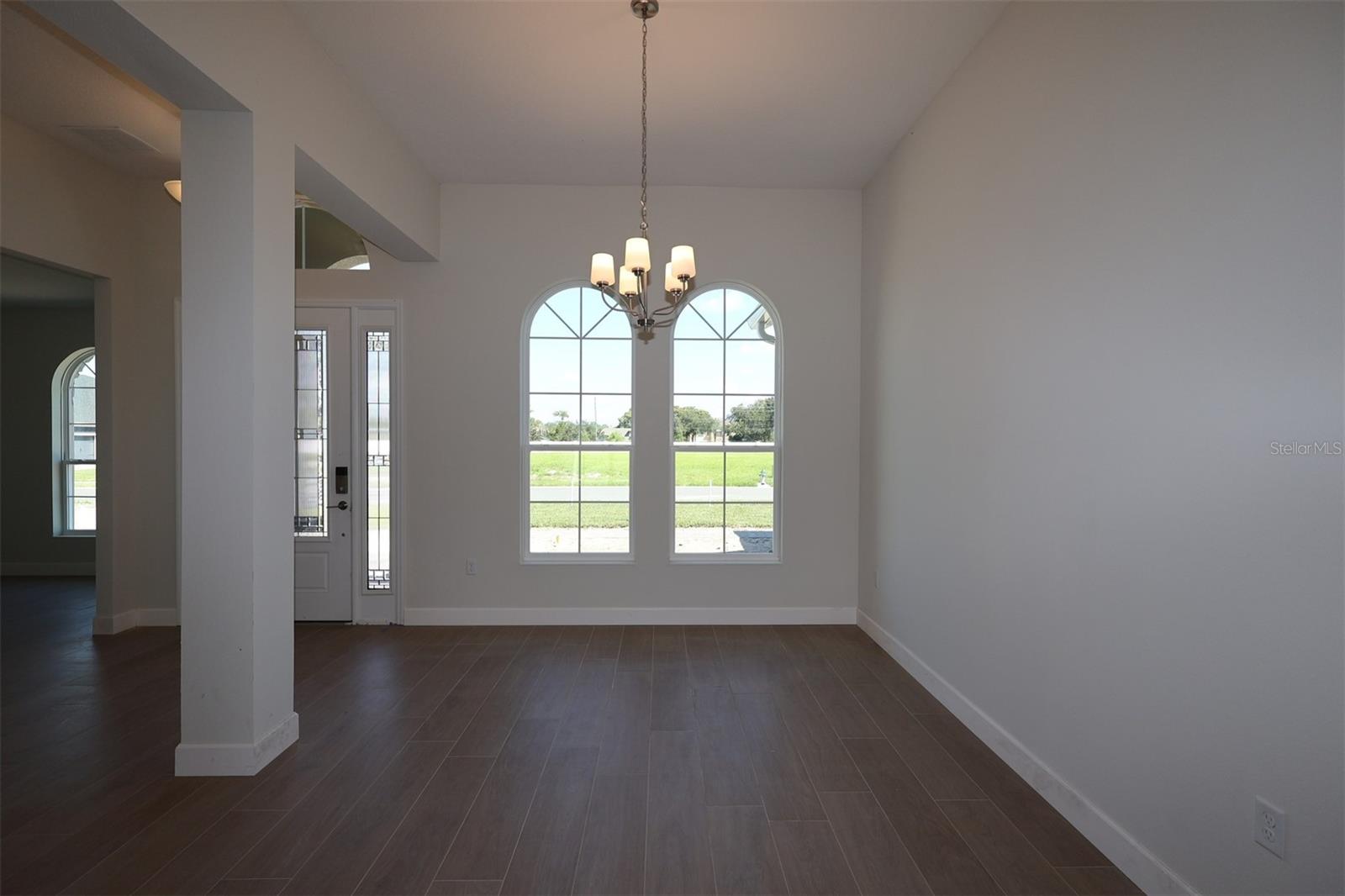 Image 11 of 17 For 17030 Overstory Drive