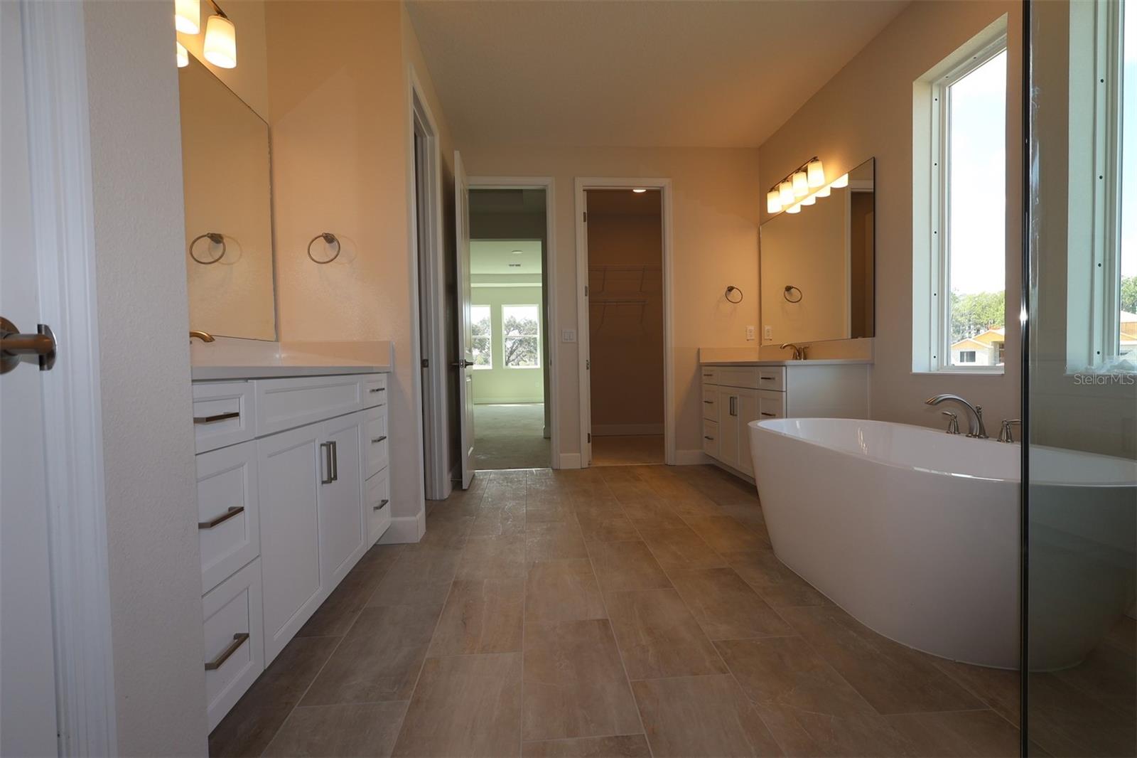 Image 6 of 17 For 17030 Overstory Drive