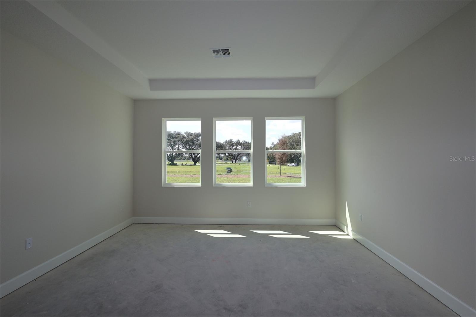 Image 9 of 17 For 17030 Overstory Drive