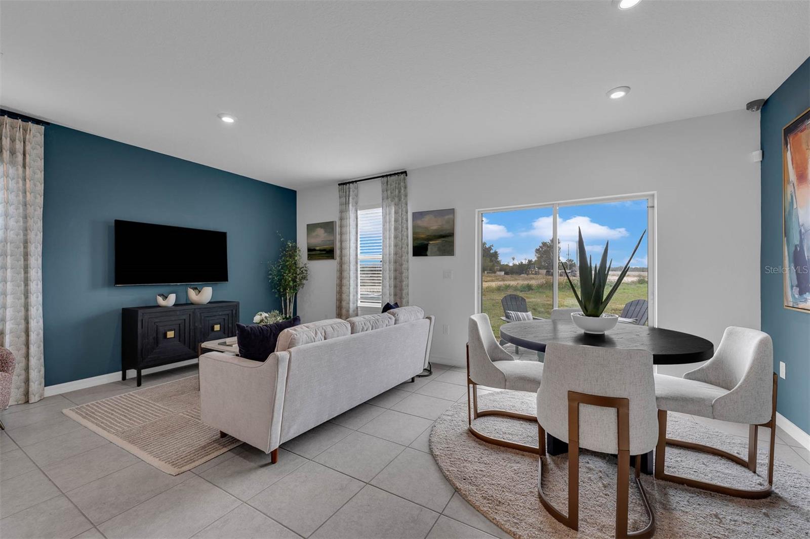 Image 6 of 40 For 1511 Fan Palm Drive