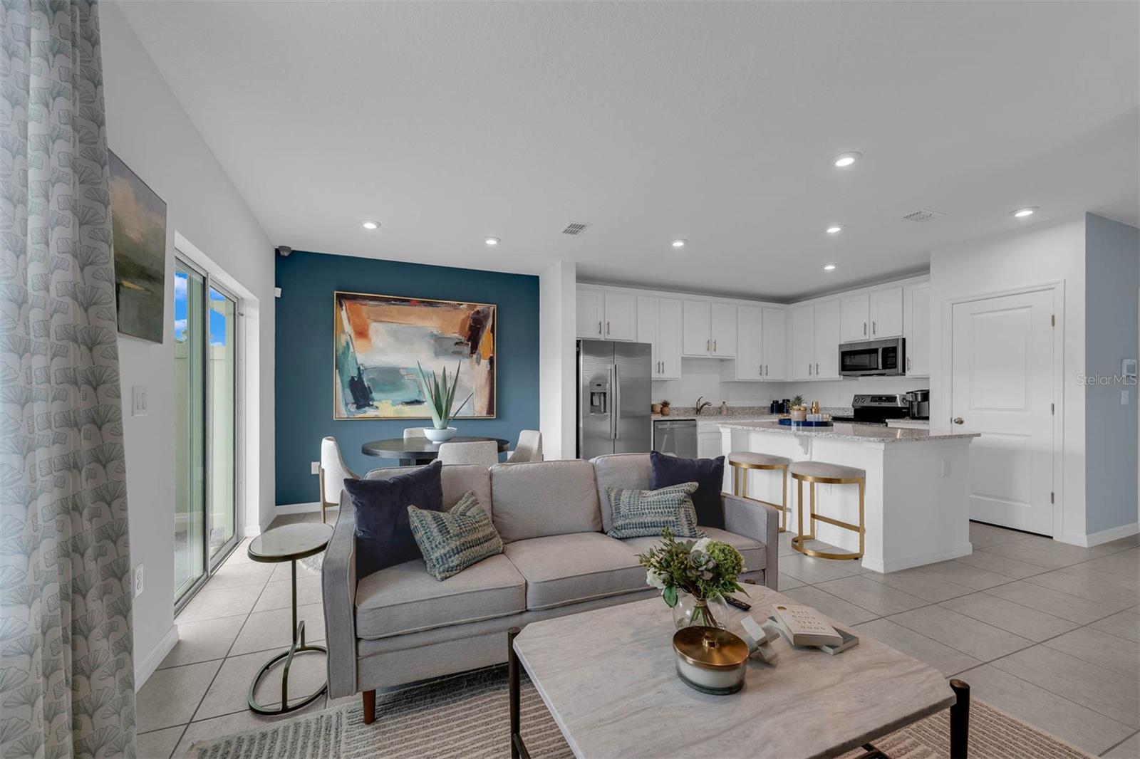 Image 8 of 40 For 1511 Fan Palm Drive