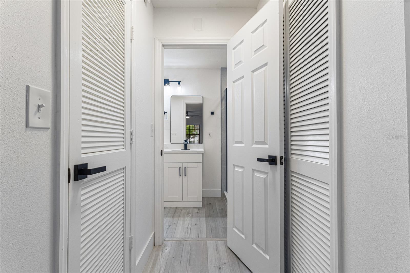 Image 10 of 45 For 4890 Yew Court