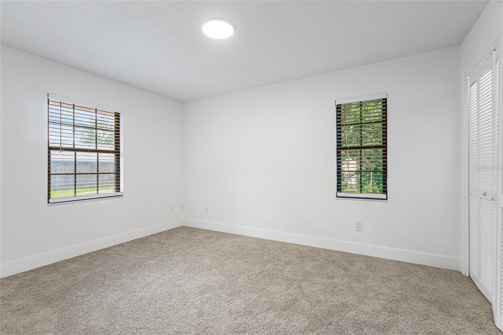 Image 27 of 45 For 4890 Yew Court