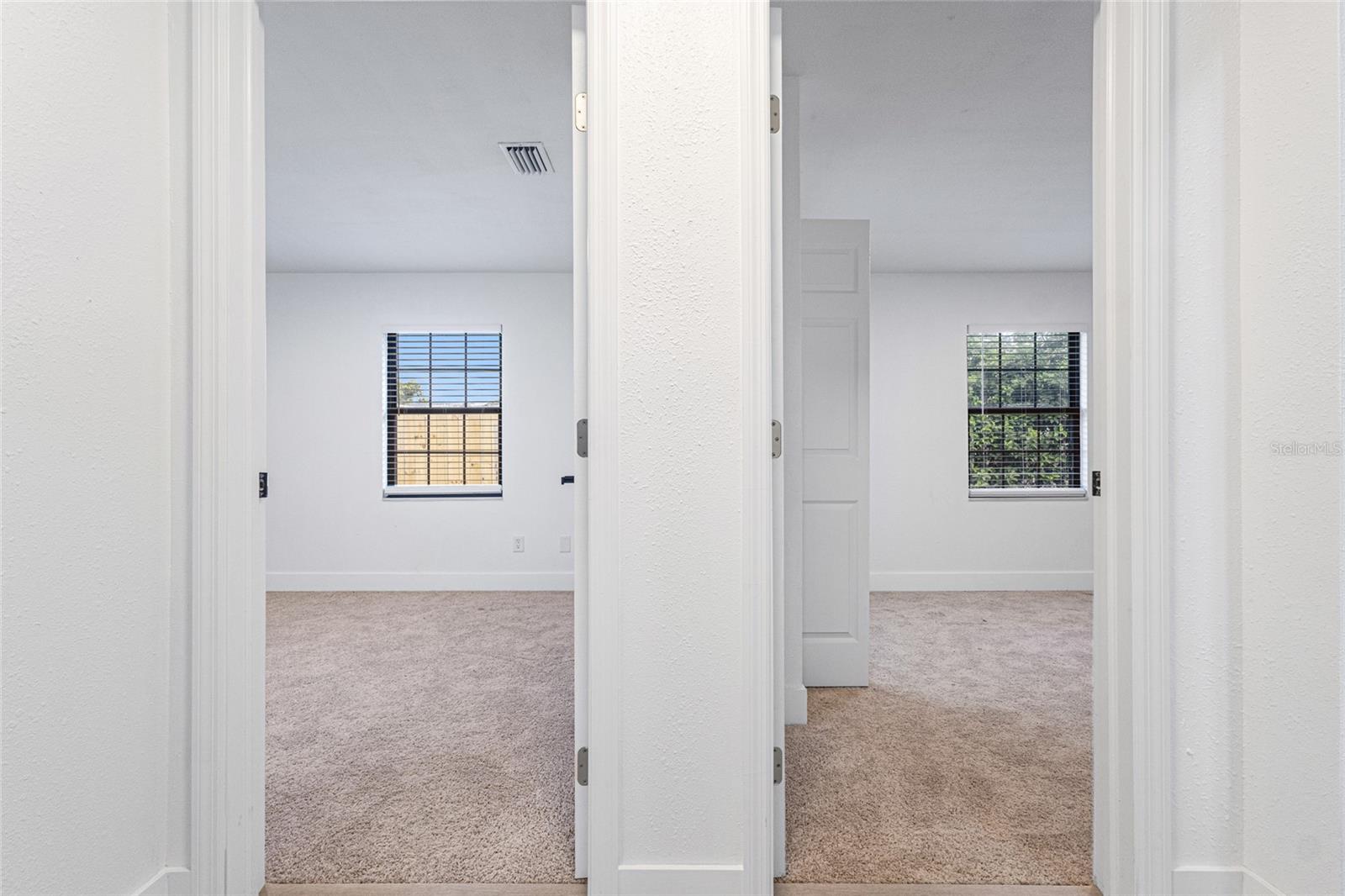 Image 31 of 45 For 4890 Yew Court
