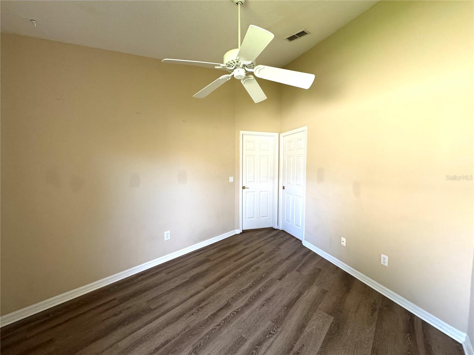 Image 21 of 32 For 4952 Hook Hollow Circle