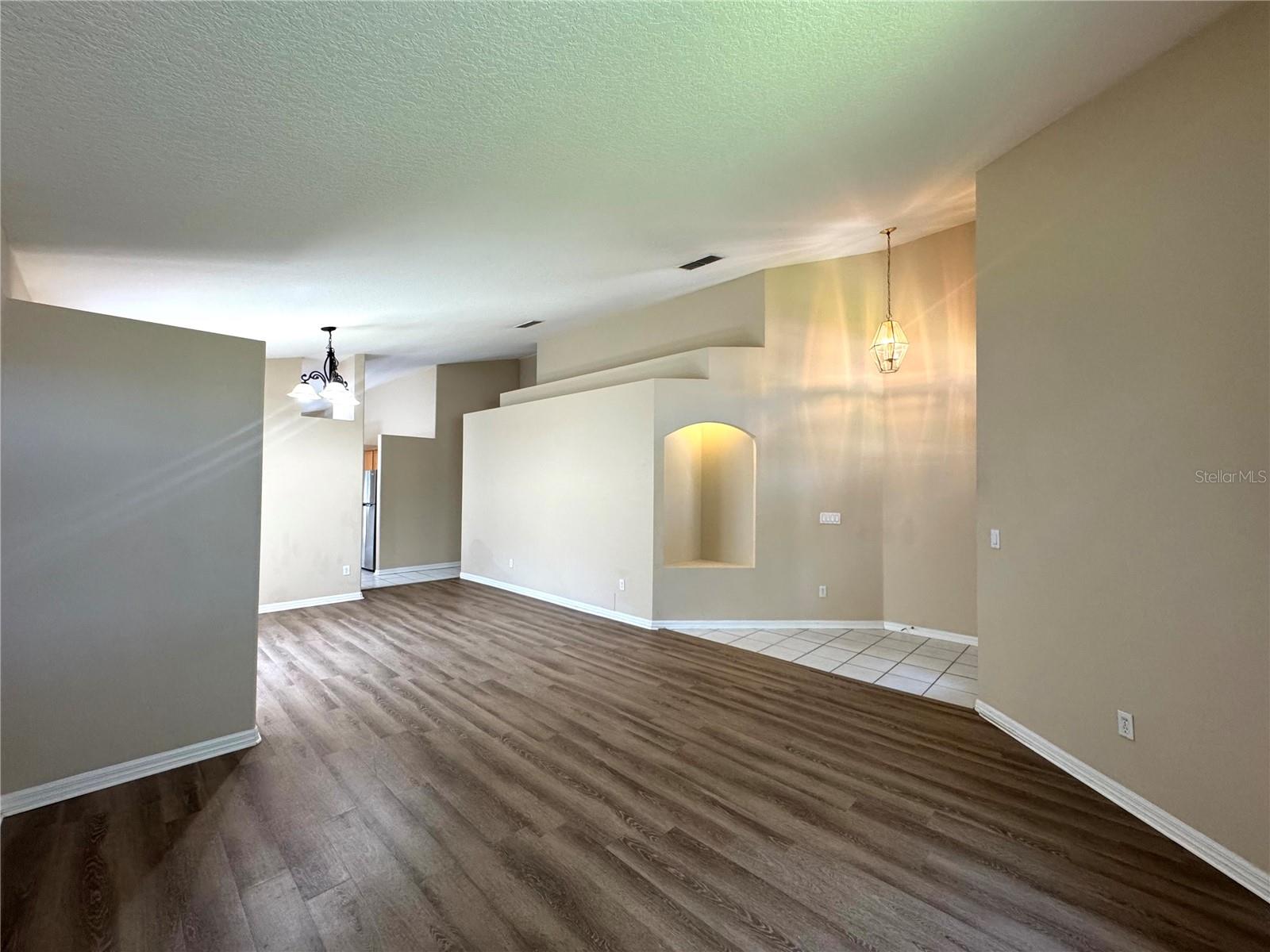 Image 4 of 32 For 4952 Hook Hollow Circle