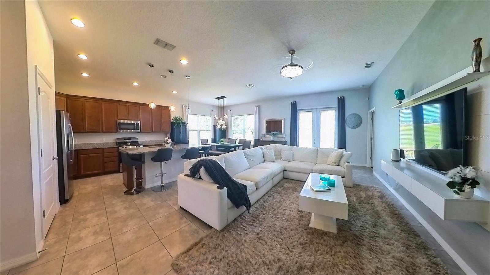 Image 21 of 38 For 902 Grand Hilltop Drive